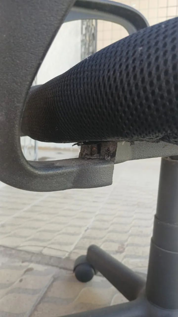 Cadeira de Escritório (LER A DESCRIÇÃO) - Foto 3