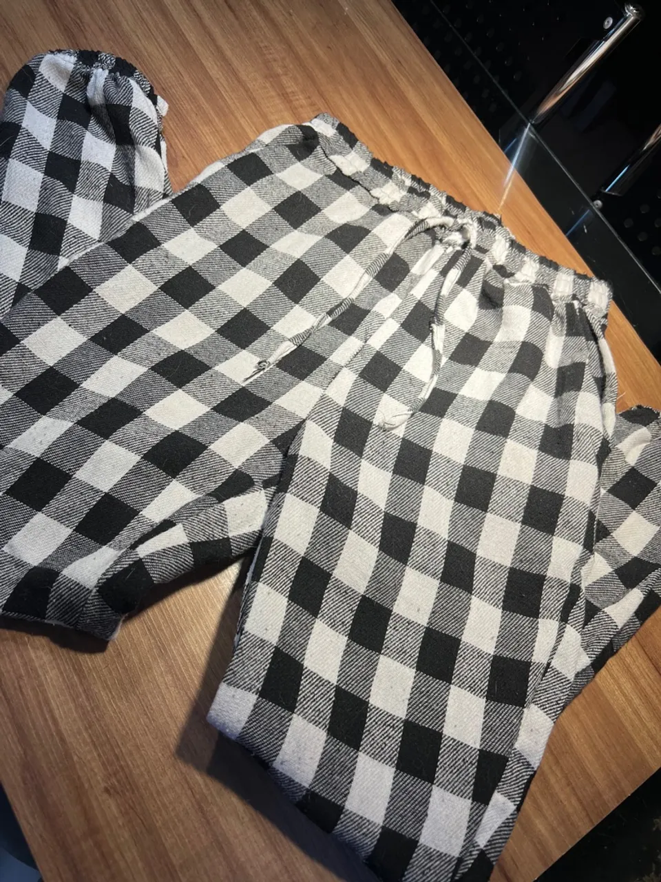 Calça xadrez feminina