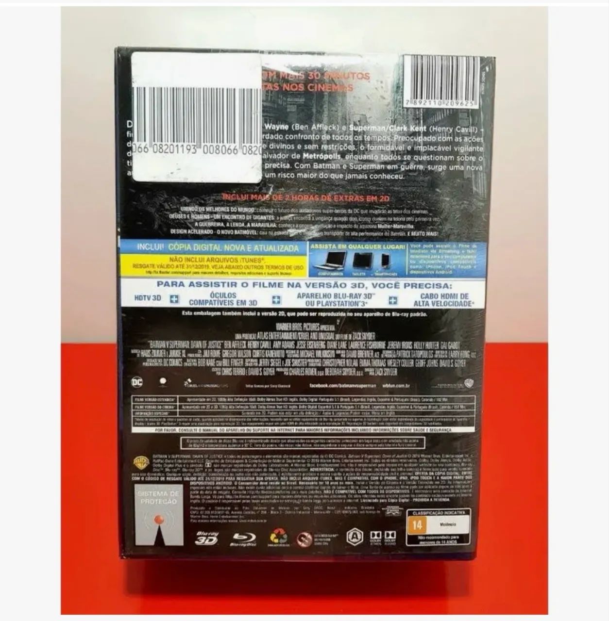 Blu-ray Batman vs SuperMan (A Origem da Liga da Justiça) - Foto 4