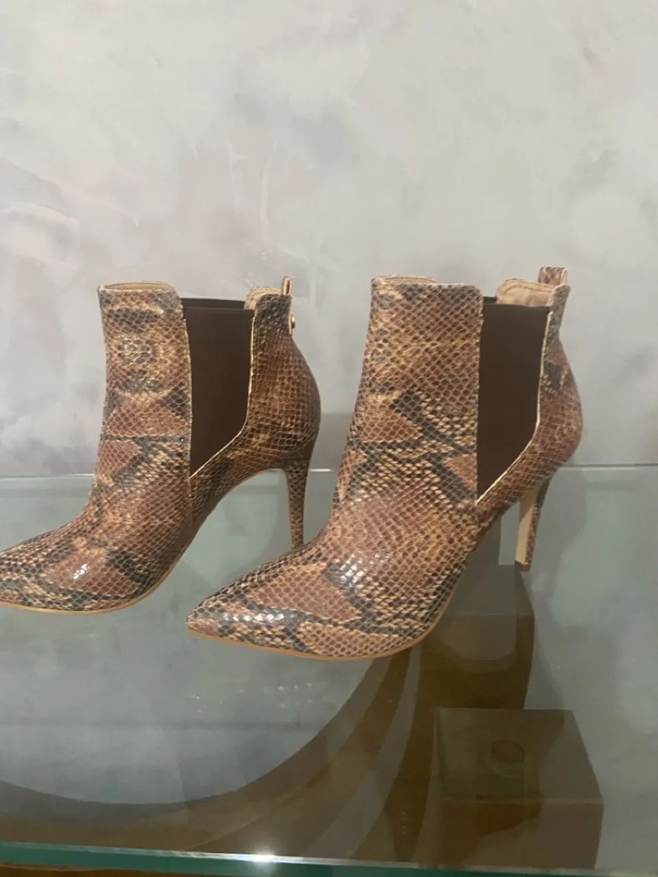 Tenis Outlet Tenis Arezzo Cobra Animal Print Bota Arezzo Cobra