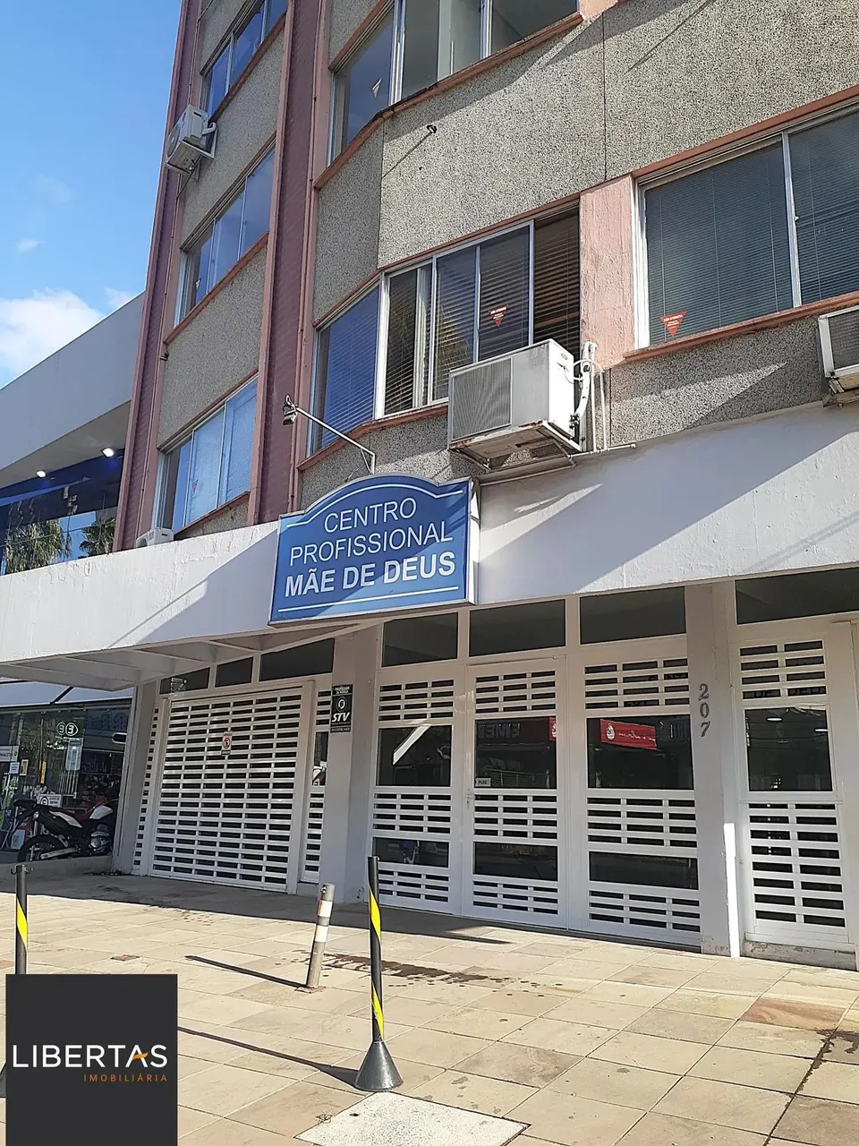 Sala Comercial em frente Hosp. Mãe de Deus