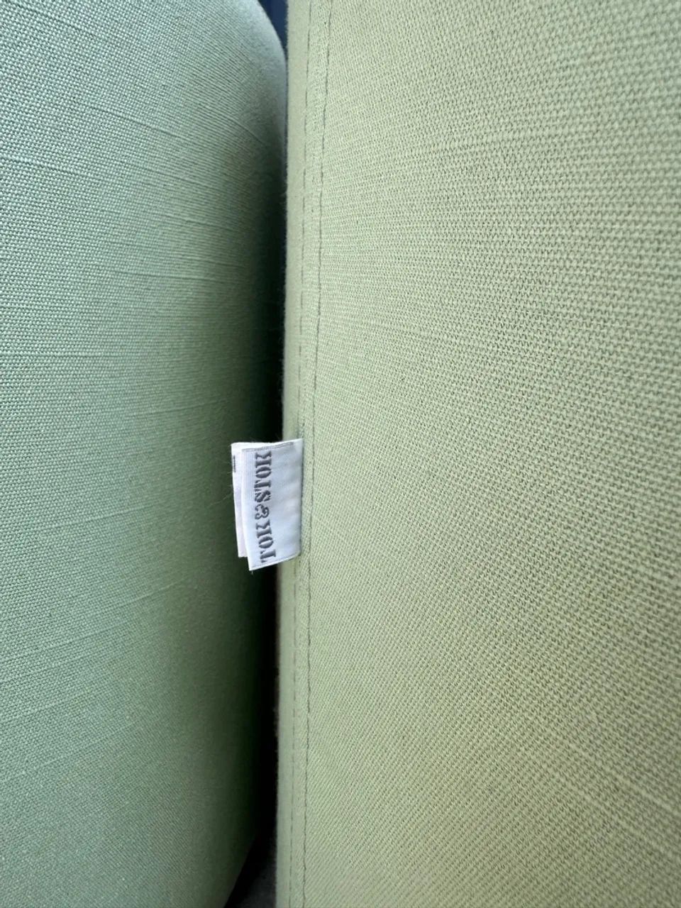 Puffs Decorativos em Tecido Verde - Foto 3