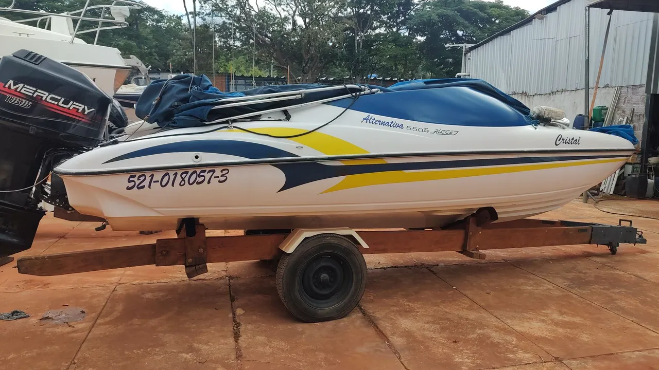 Vendo e troco por carro