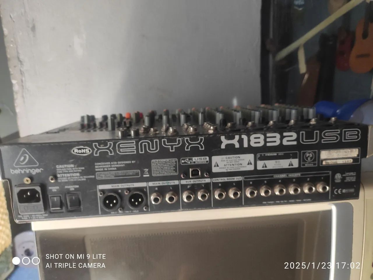 Mesa de Som Behringer X1832USG - Foto 2