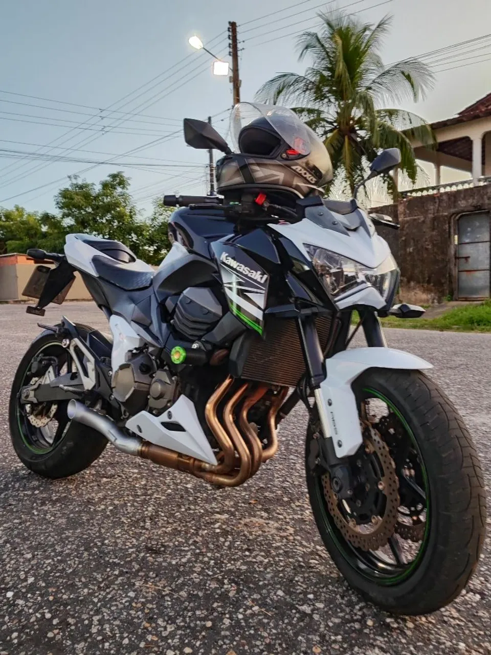 Vendo/ troco por outra moto carenada esportiva ANÚNCIO REAL