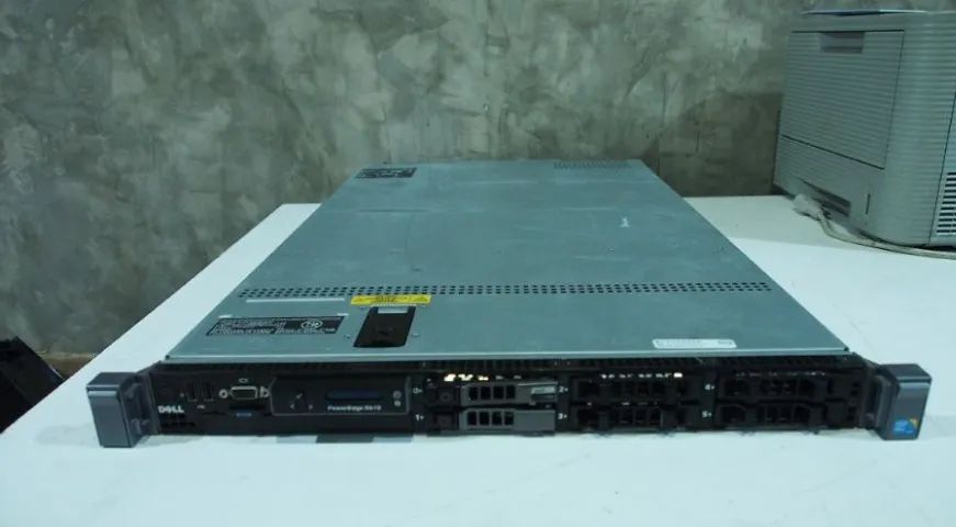 Servidor Dell PowerEdge R610 monto a config q precisar, a partir