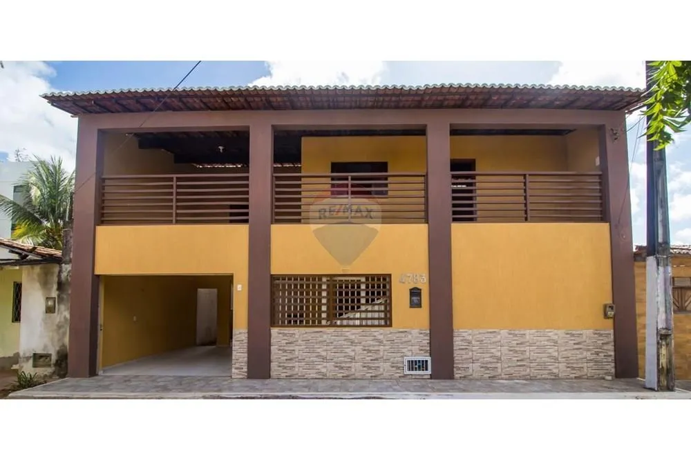 Belíssima Casa Duplex Com 5/4 Sendo 04 Suítes 308M² em Neópolis