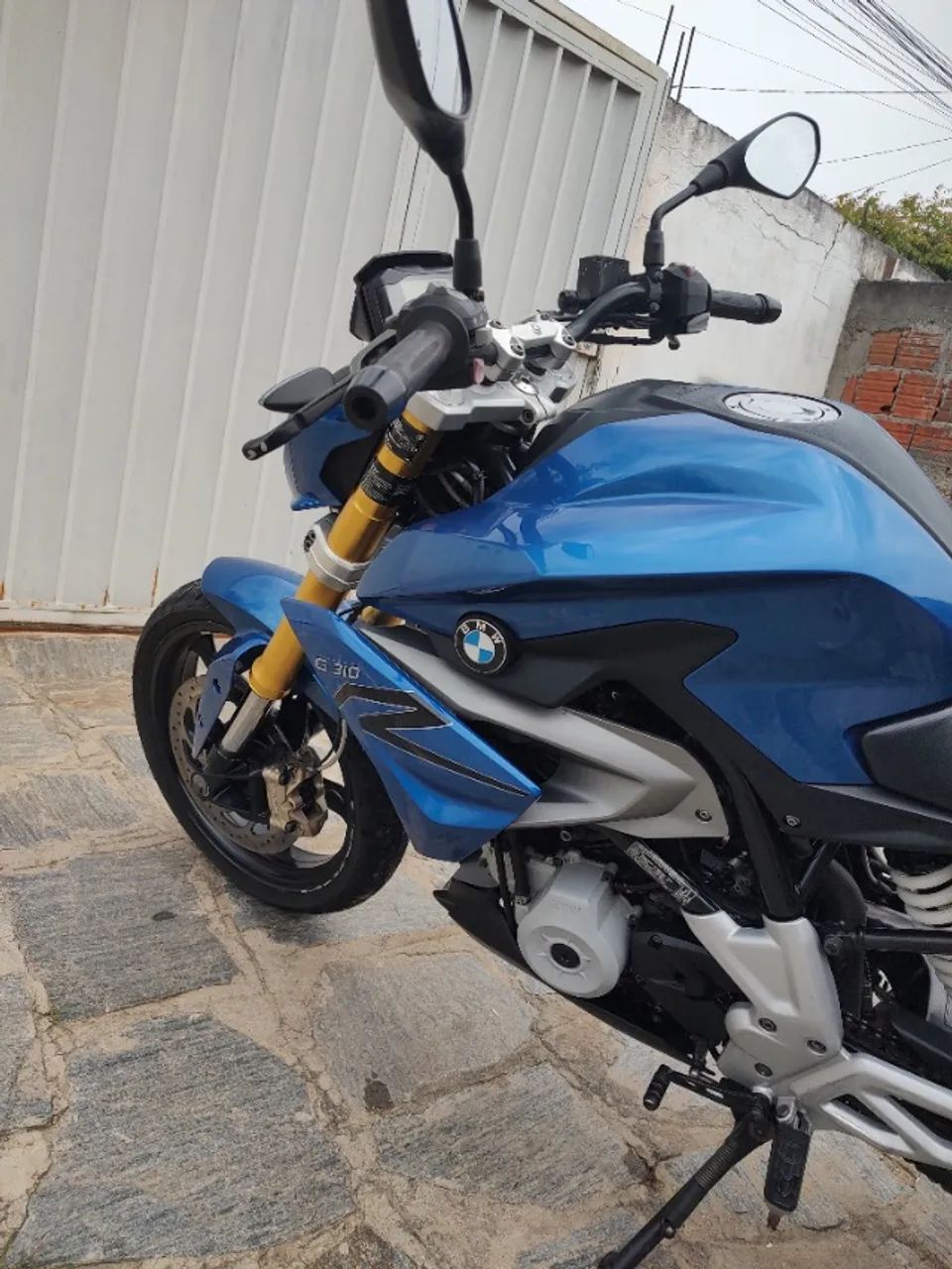 BMW 310R - Foto 6