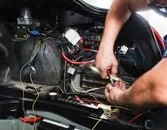 Eletricista de automoveis