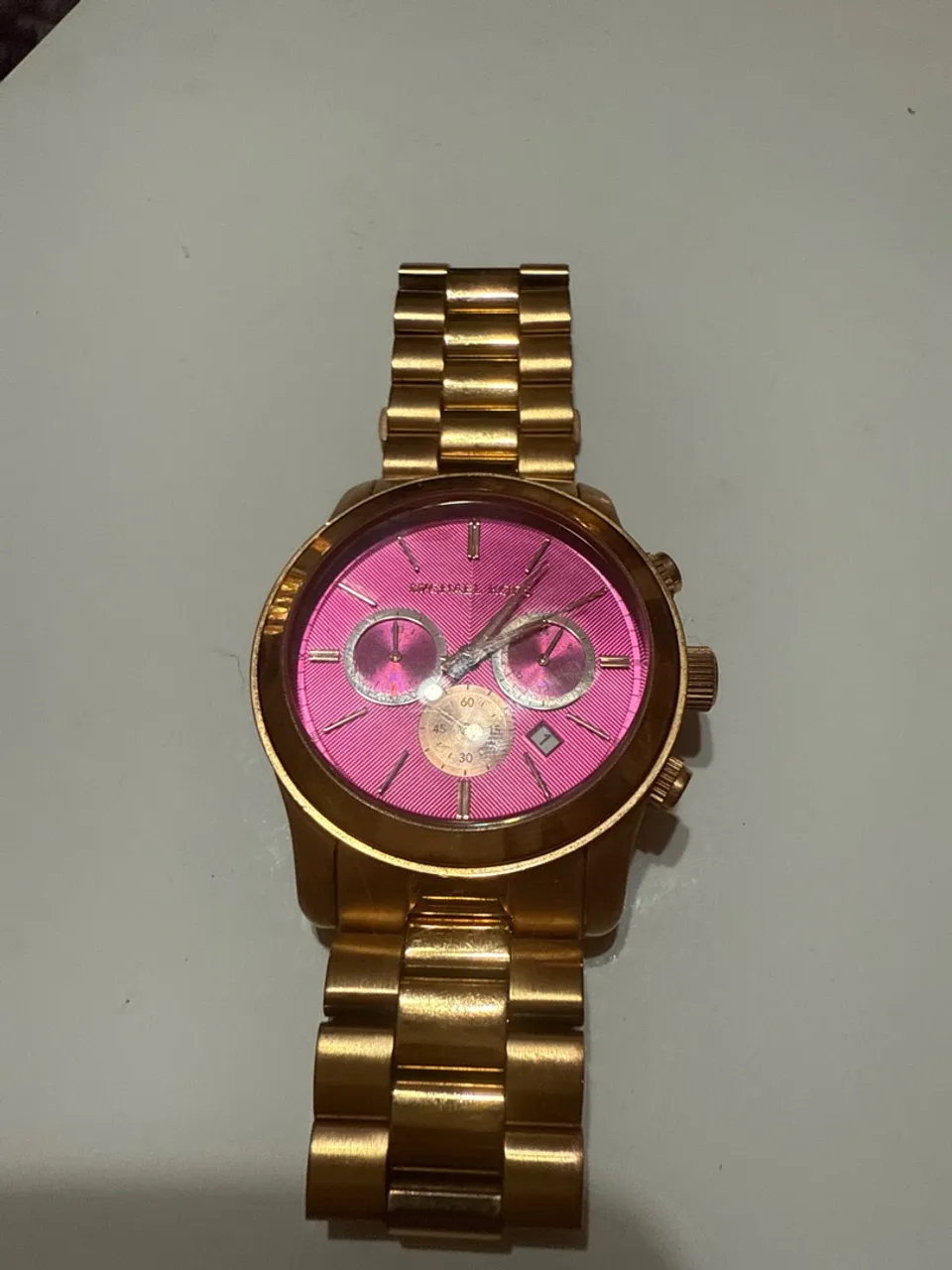 Relógio Michael Kors Dourado com Mostrador Rosa