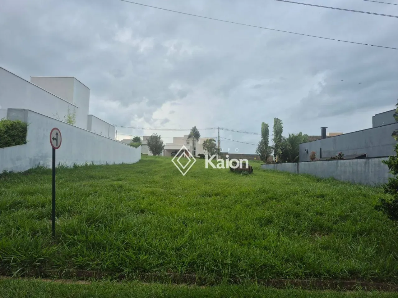 Terreno à venda no Condomínio Palmeiras Imperiais em Salto/SP