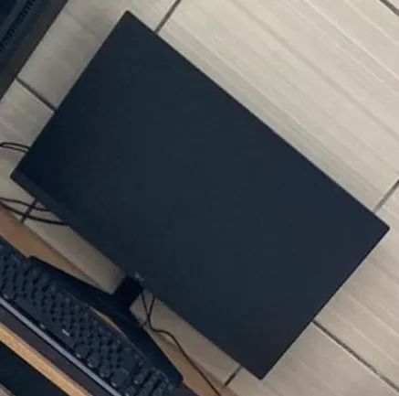 Monitor LG ultragear 144hz 24 polegadas ips