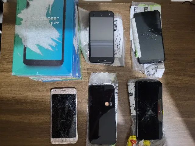 Lote de celulares - Leia a descrição