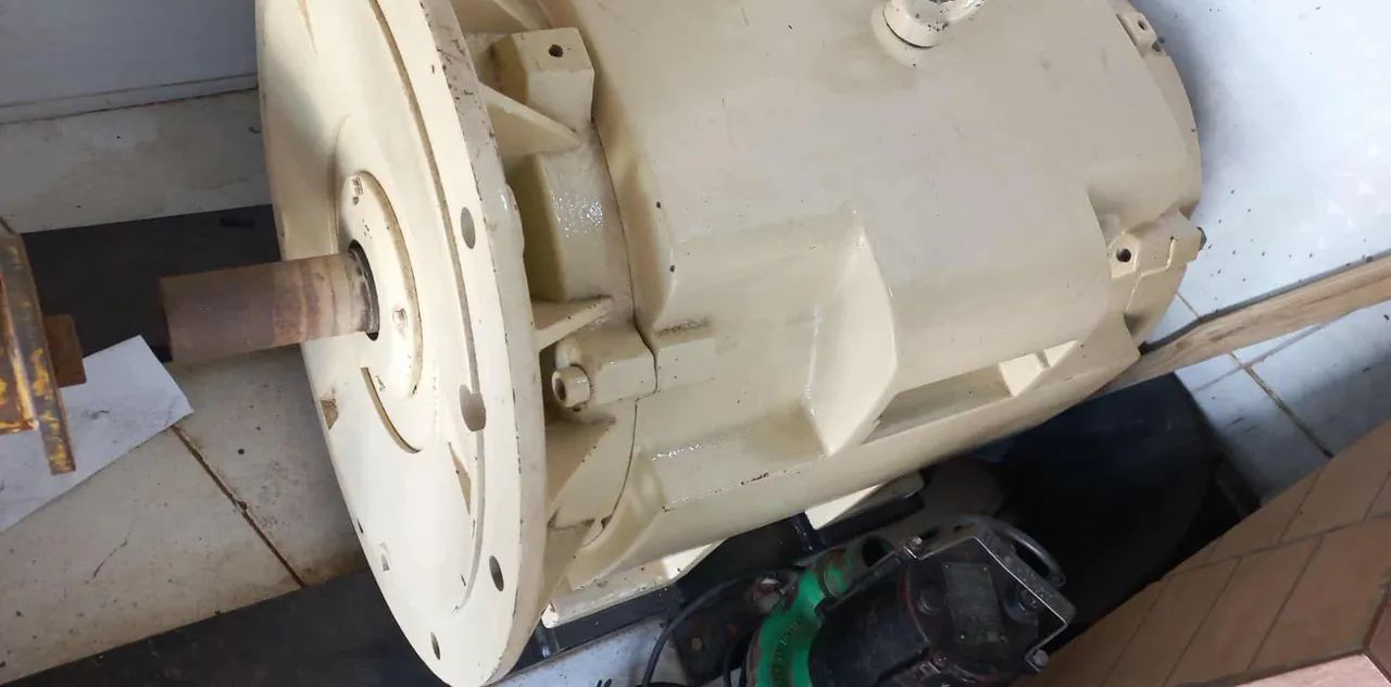 Promoção Motor WEG 350cv 3500rpm 380 660V 