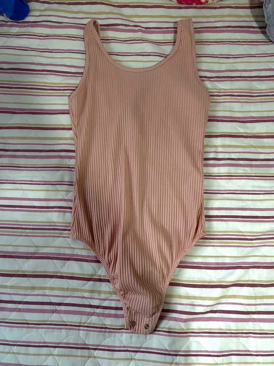 Body Canelado Rosa