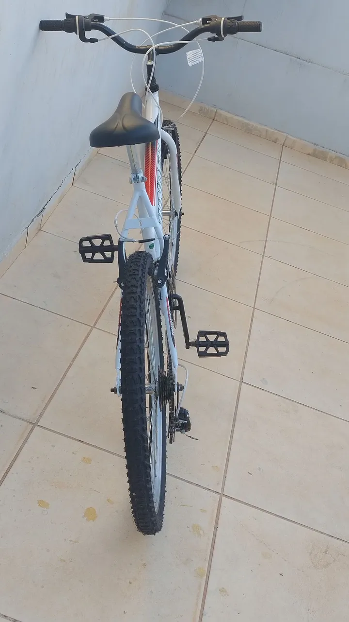 Bicicleta Aro 26 com marchas