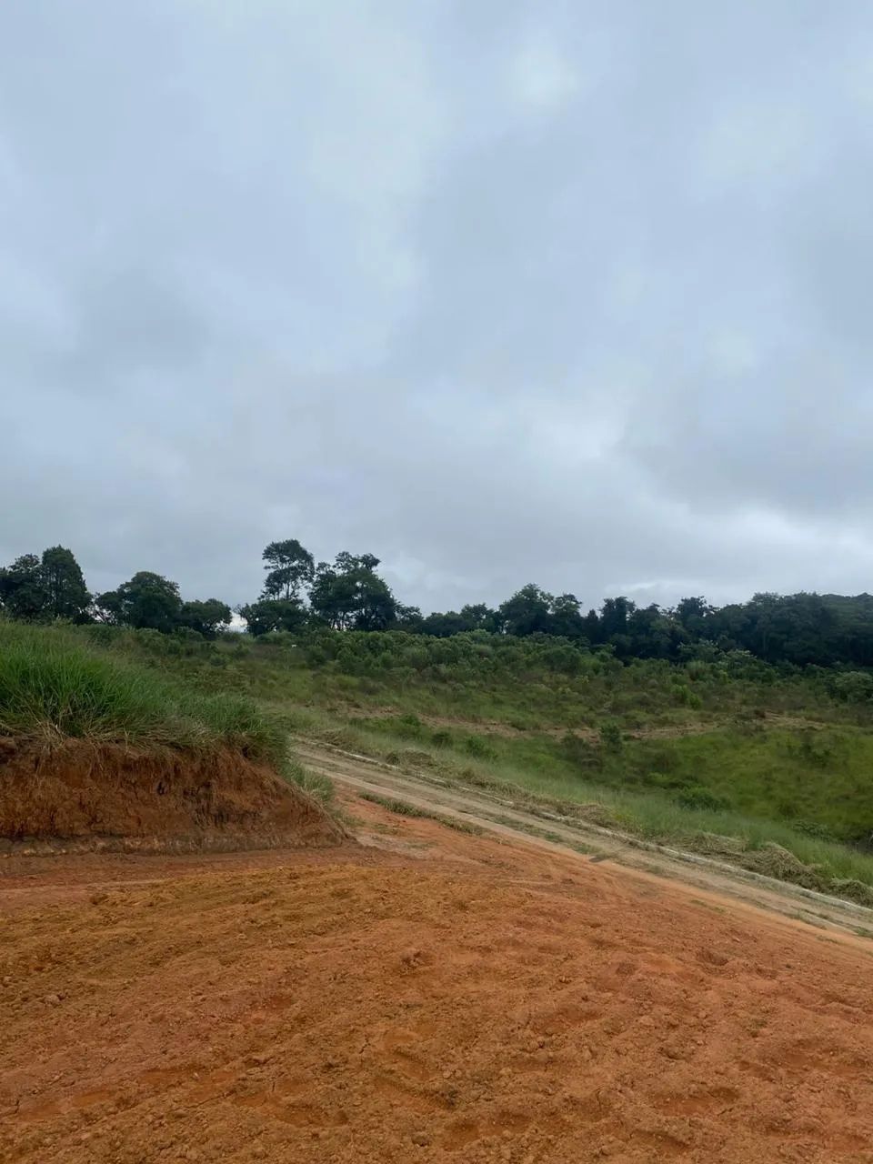 VENDO Terreno de 500m² em Ibiúna-SP Condomínio Pronto com Segurança e Moradores - Foto 4