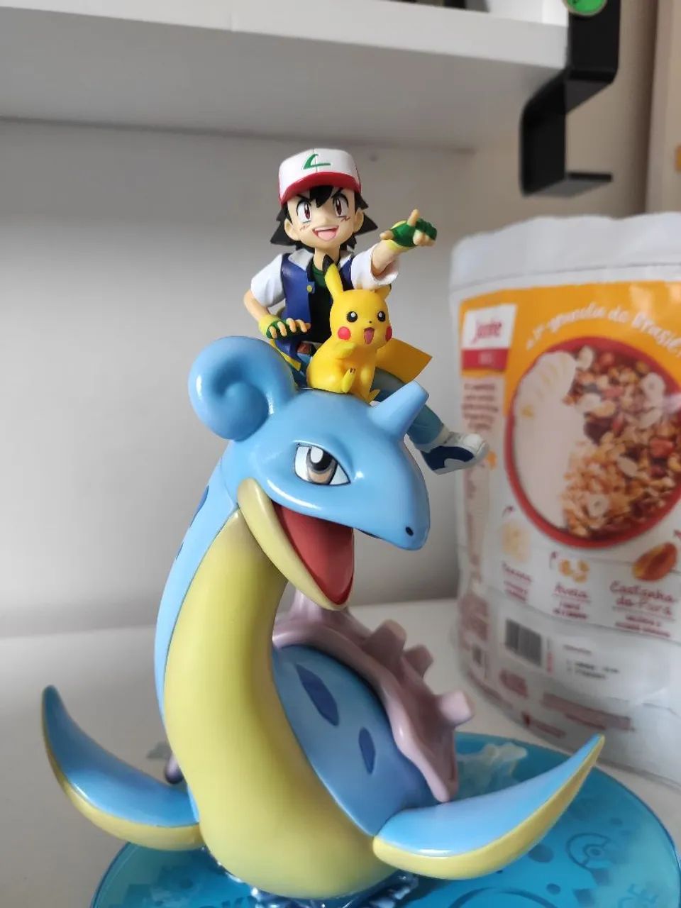 Figure Ash Ketchum e Lapras Pokémon Megahouse Brinquedos e