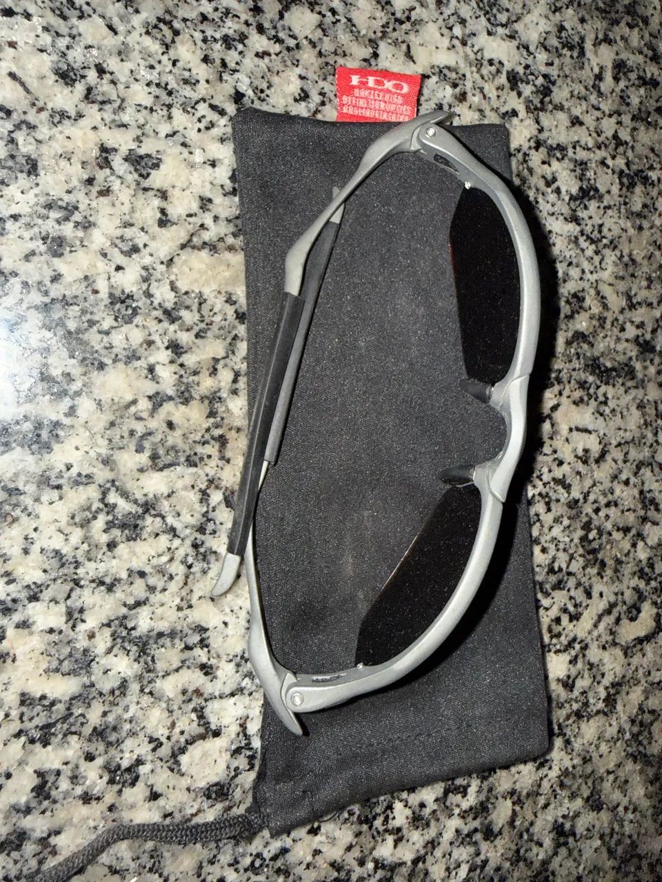 Vendo(oakley) modelo: Romeu 2  - Foto 2