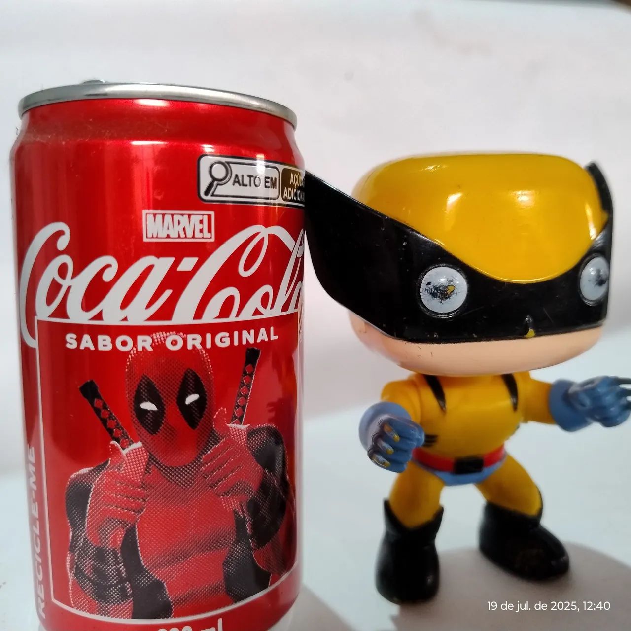 Funko Pop Wolverine + latinha promo da coca  - Foto 2