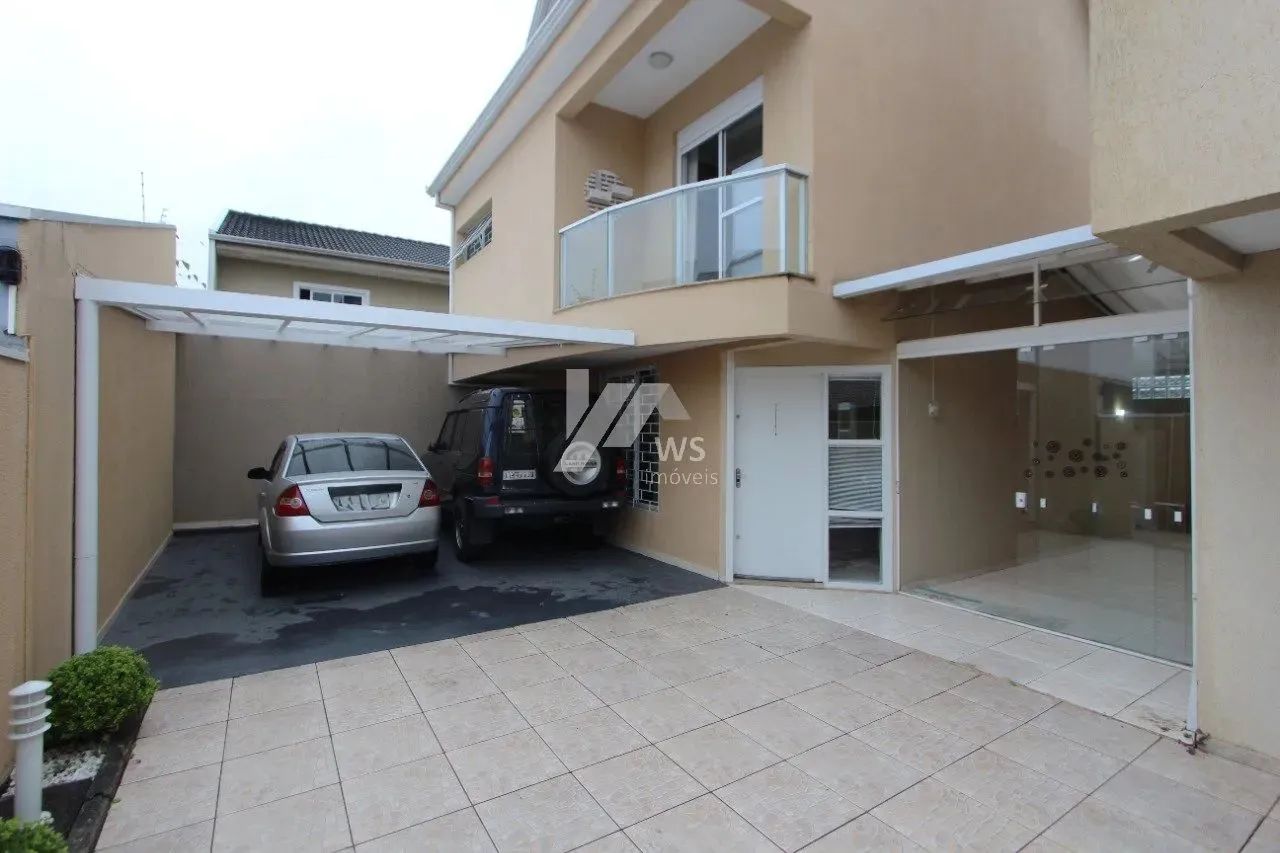 Triplex em condomínio com localização privilegiada - Foto 2