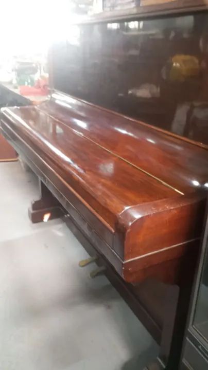Piano  antigo em madeira maciça alemão  - Foto 5