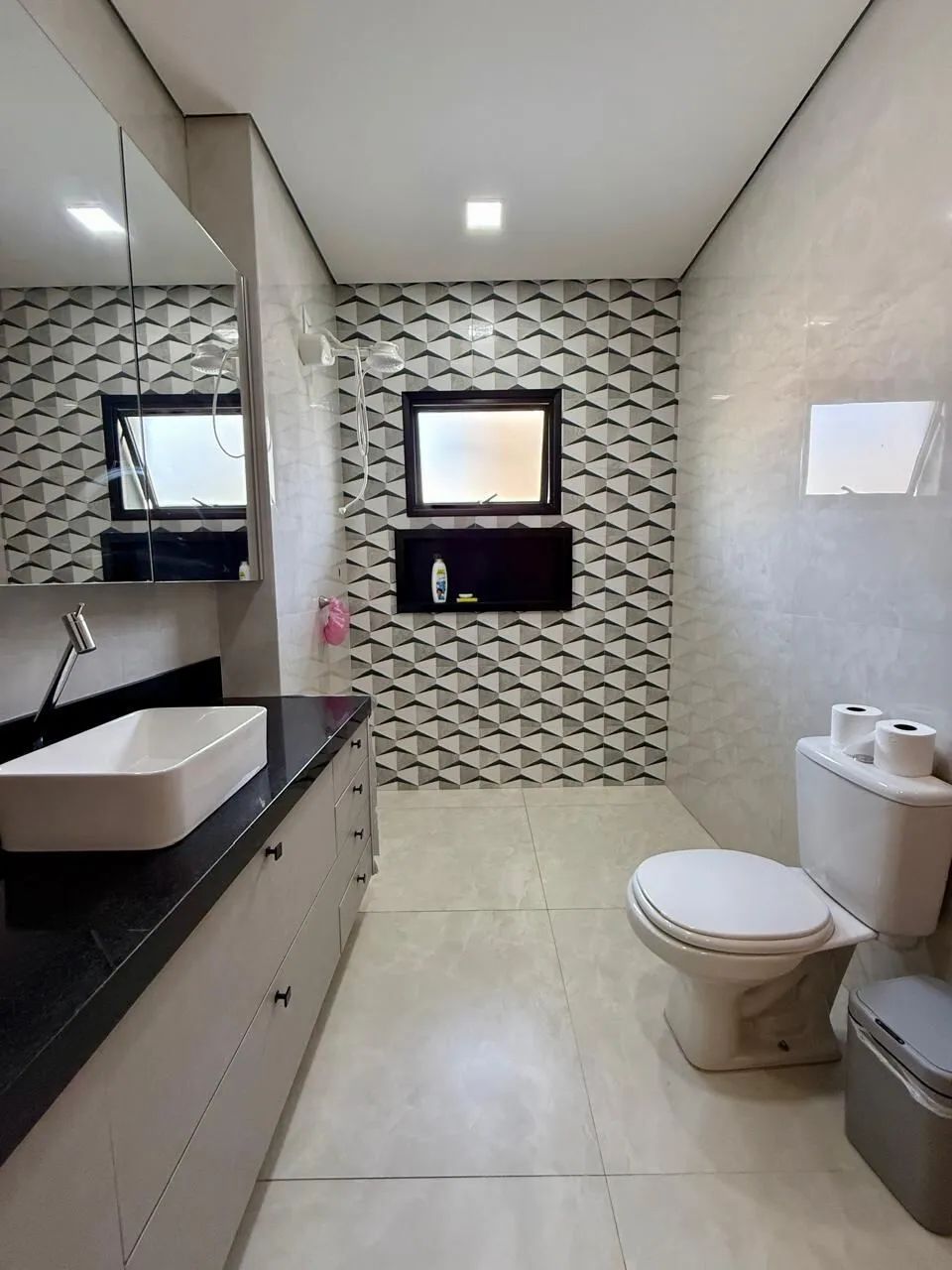 Sobrado com 4 quartos no Belvedere II - Foto 2