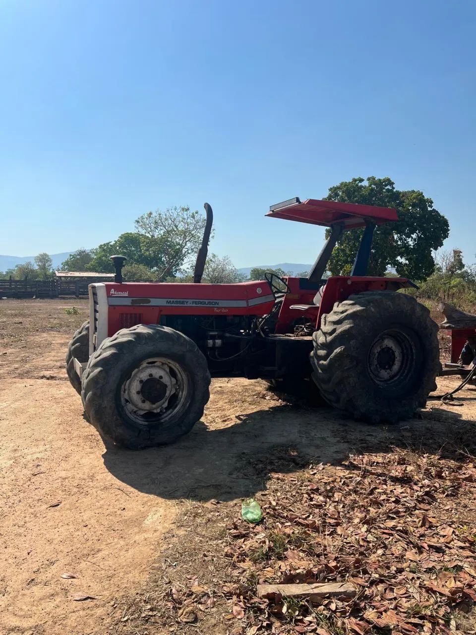 Trator Massey 296 4x4 - Foto 2