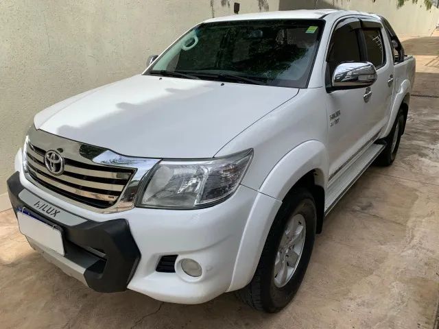 Toyota Hilux 2013
