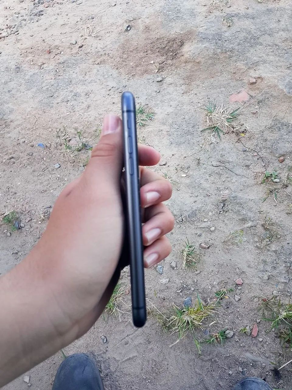 iPhone 11 64GB todo original 