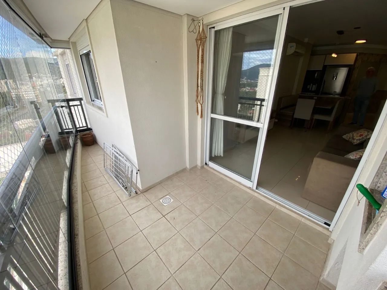 Excelente apartamento de 3 dormitórios para locação no bairro Trindade! - Foto 4