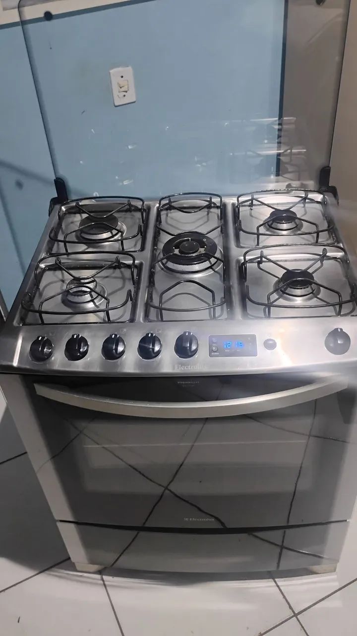 Fogão ELECTROLUX com acendimento elétrico - Foto 2
