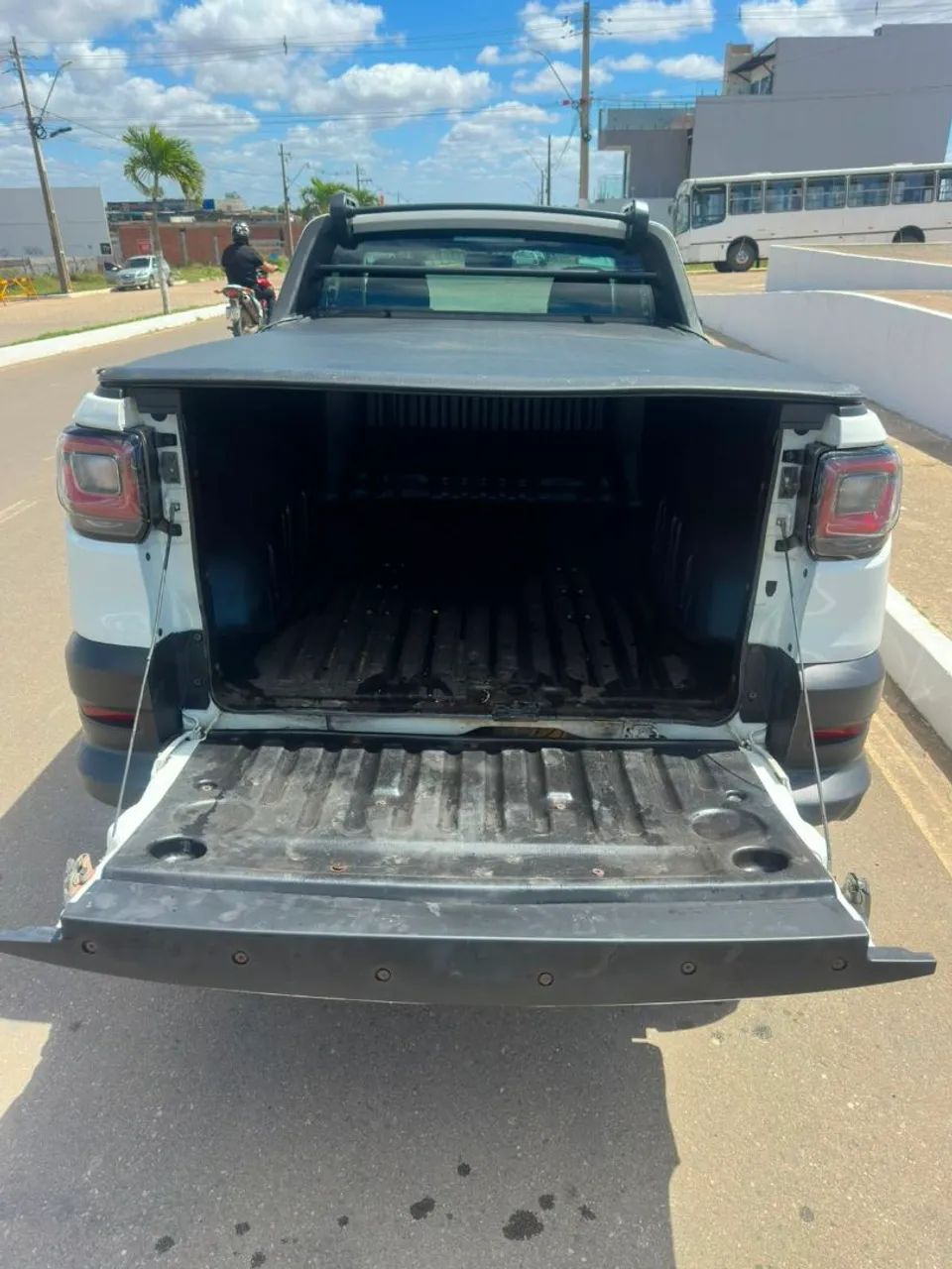 Fiat Strada Endurance 1.4 Flex 8V CS Plus 2023 - Foto 3