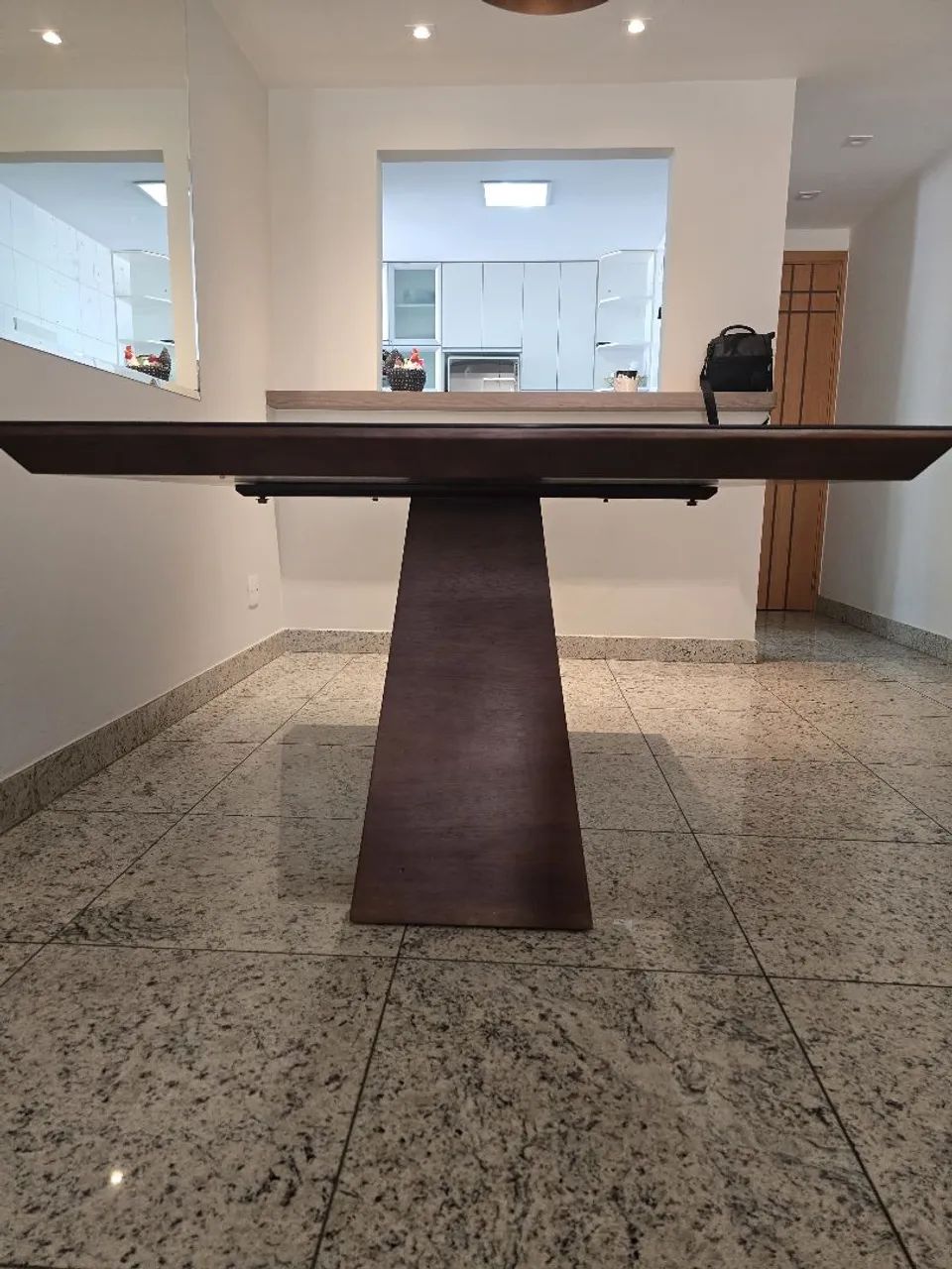 Mesa de jantar sem cadeiras - Foto 5