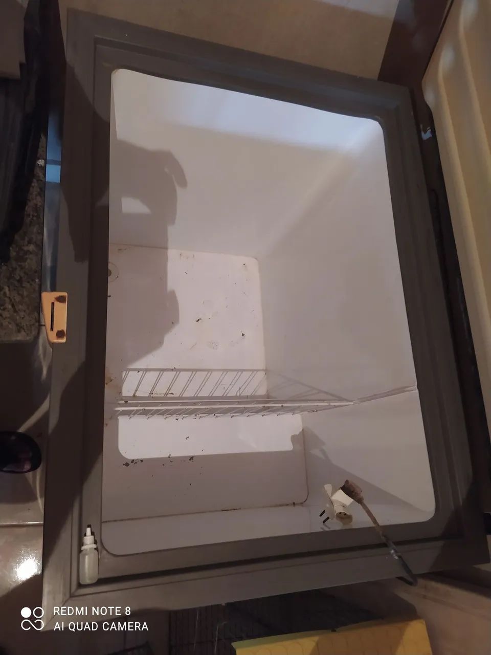 Vendo um freezer