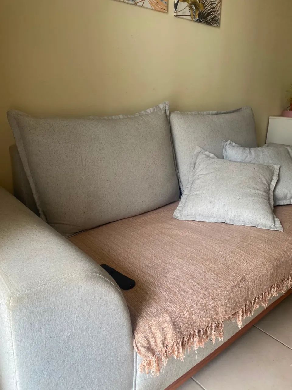 VENDO SOFÁ 3 LUGARES - Foto 2
