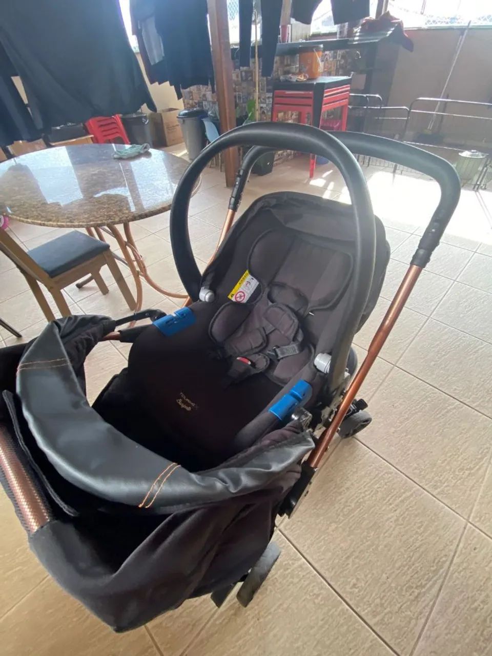 Carrinho + Bebê Conforto Burigotto Rio K <br> <br>Valor: 550,00 - Foto 3