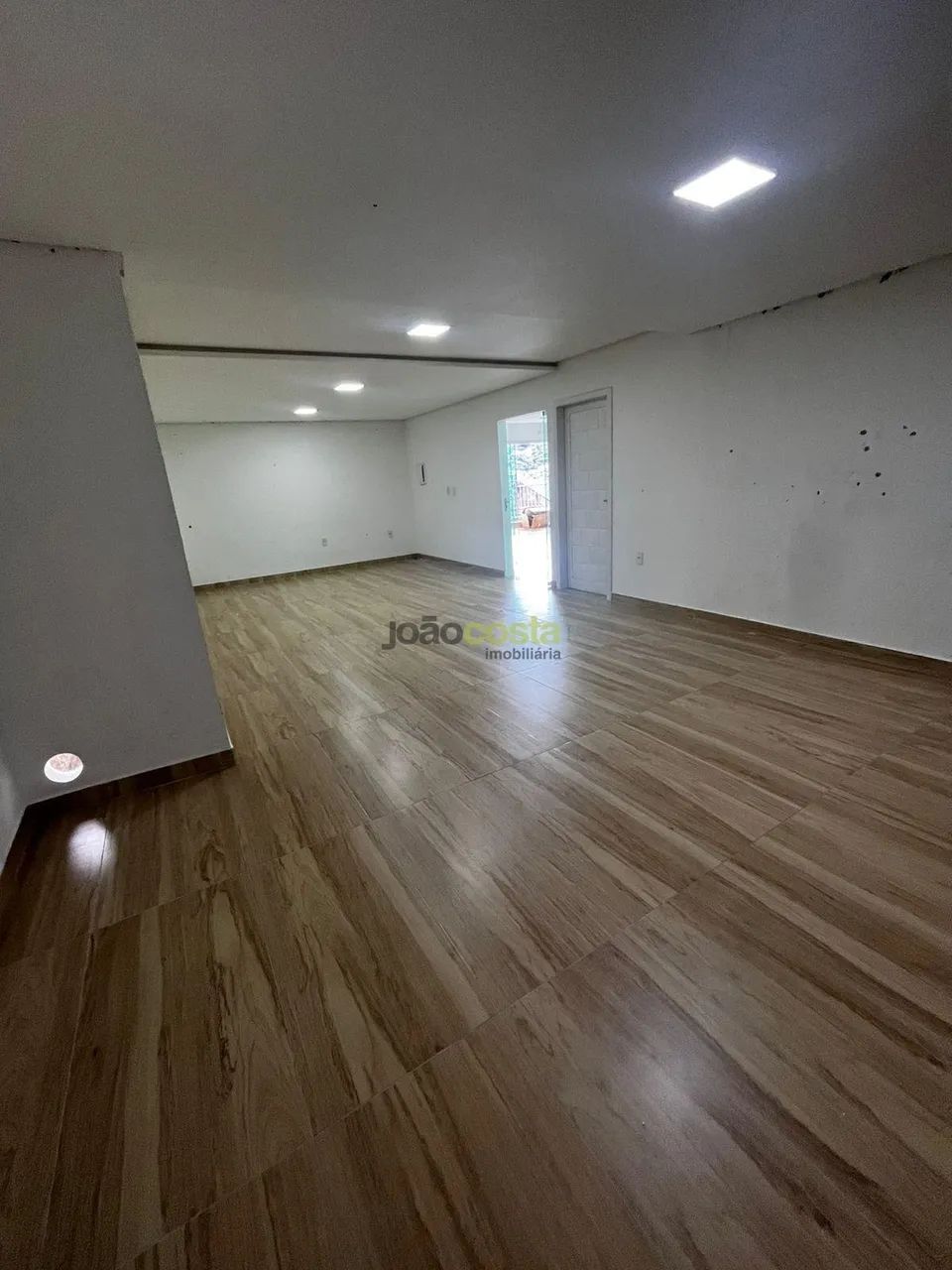 Sala Comercial para Alugar em Flor de Nápolis, São José, 96m² - Foto 4