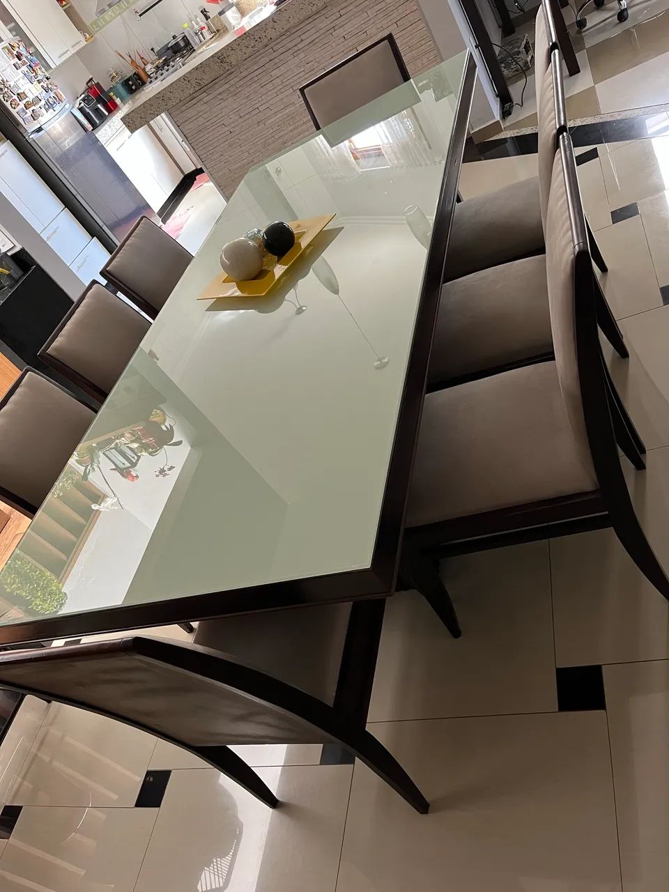 Mesa de jantar com 8 cadeiras  - Foto 3
