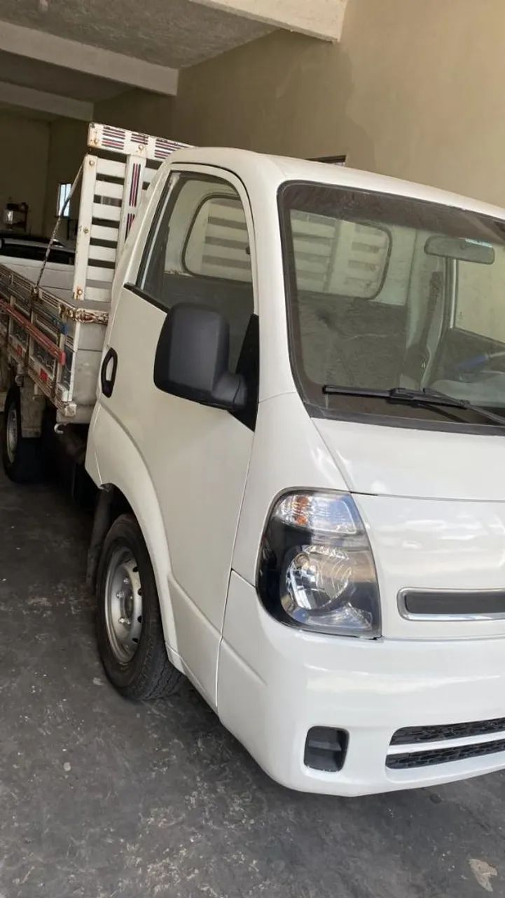 Kia Bongo 2500 ano 2014 - Foto 2