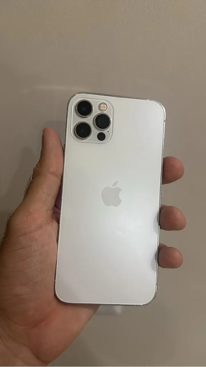iPhone 12 Pro 256 - Celulares e Smartphones - Vergel do Lago