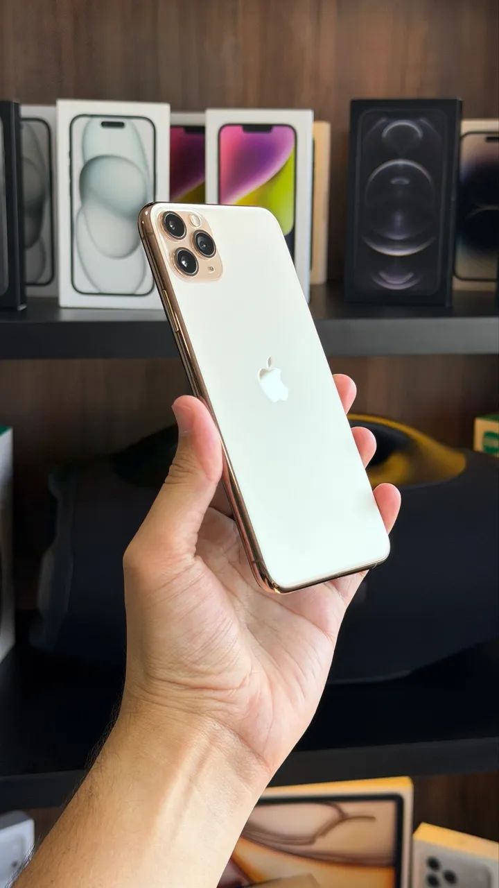 iPhone 11 Pro Max 64gb Dourado
