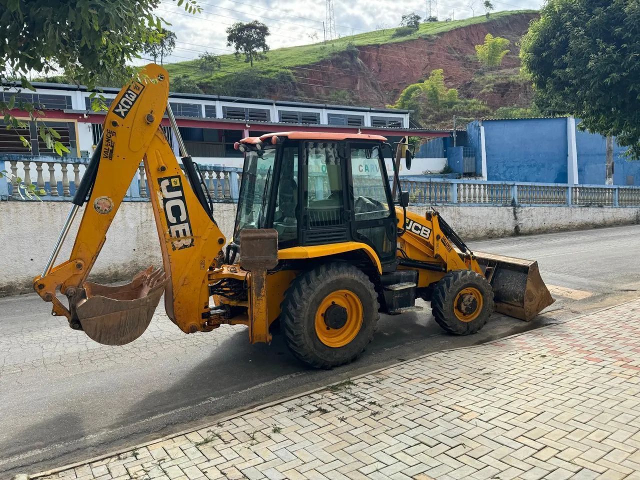 Retroescavadeira JCB - Foto 4