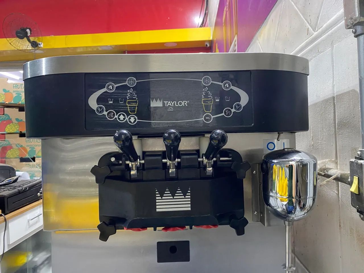 Máquina de Sorvete  - Foto 4