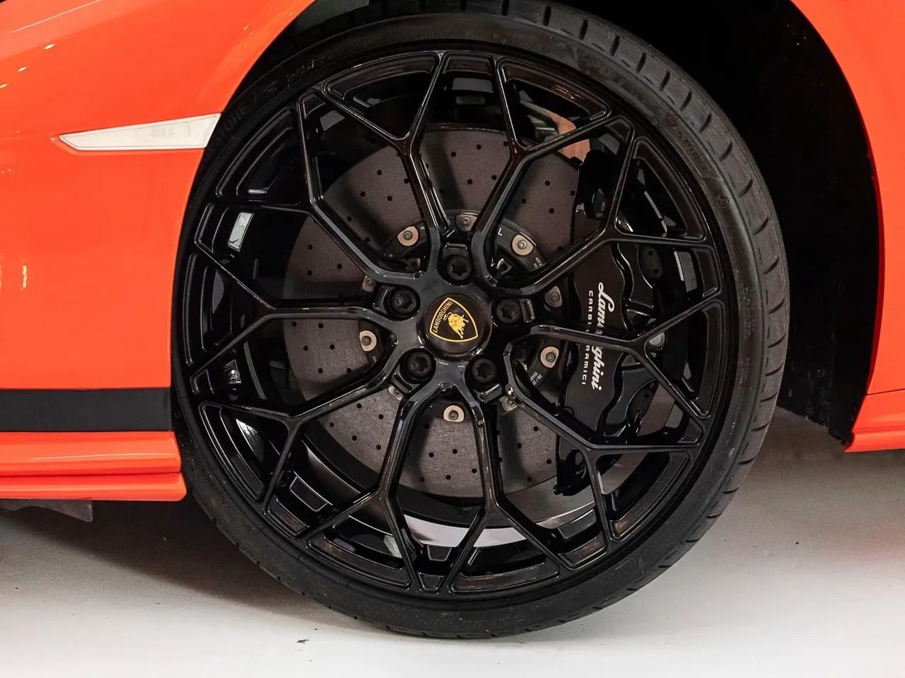 Lamborghini Huracan Tecnica Coupe LP 640-2, foto 8 de 10