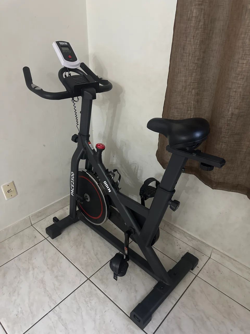 Bicicleta ergométrica spinning