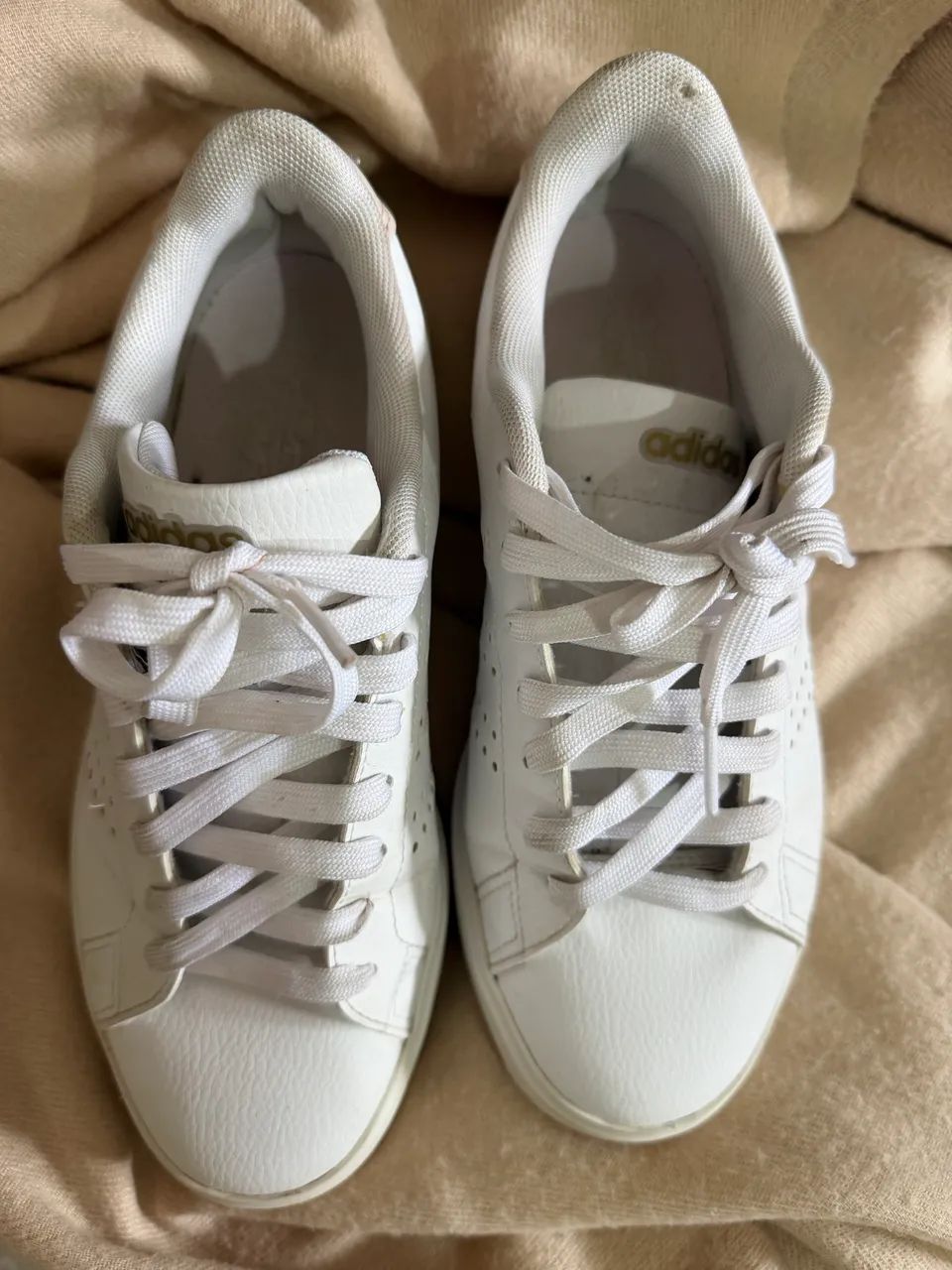 Tênis Adidas feminino - Foto 3