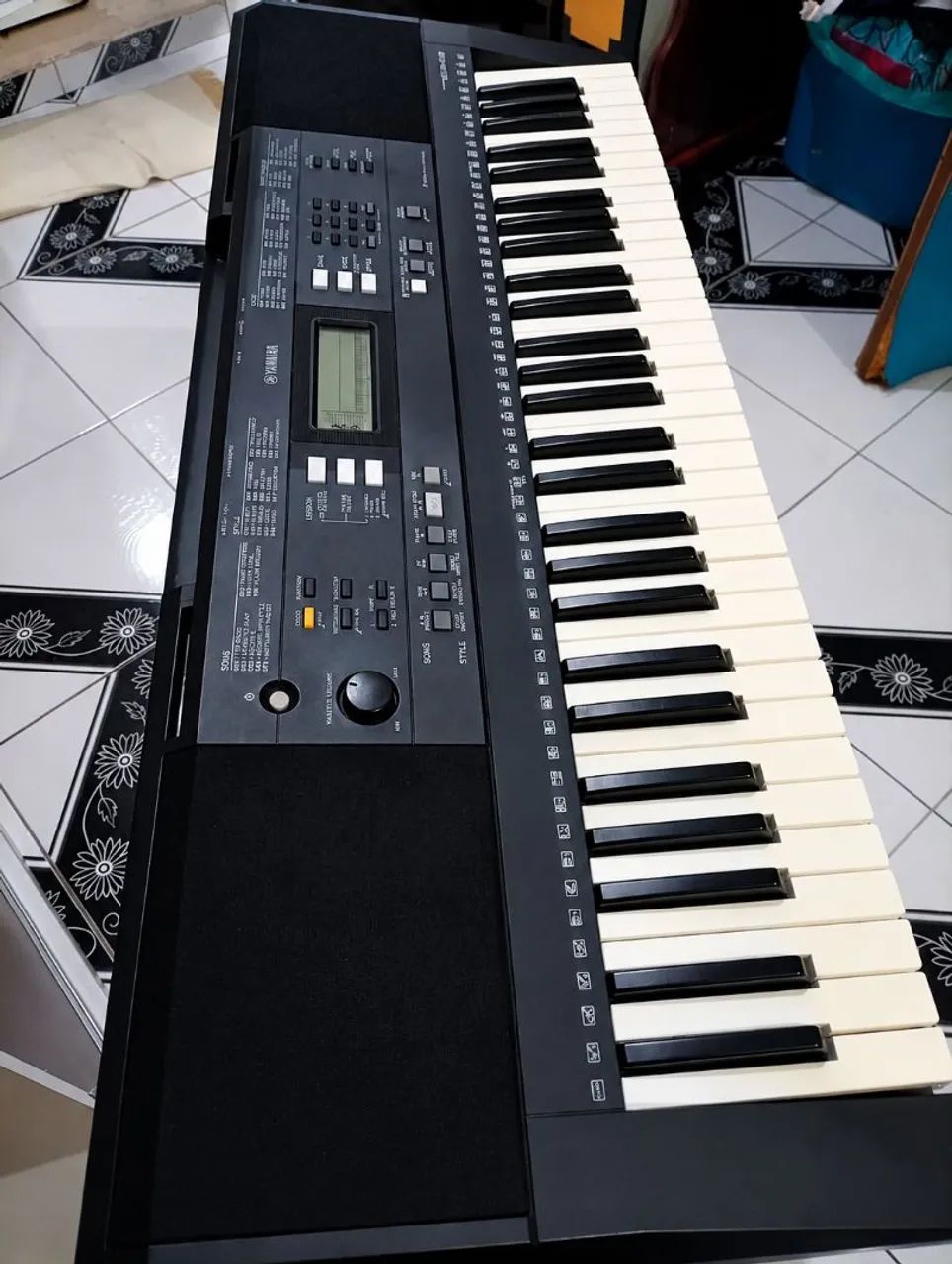 Teclado Yamaha 