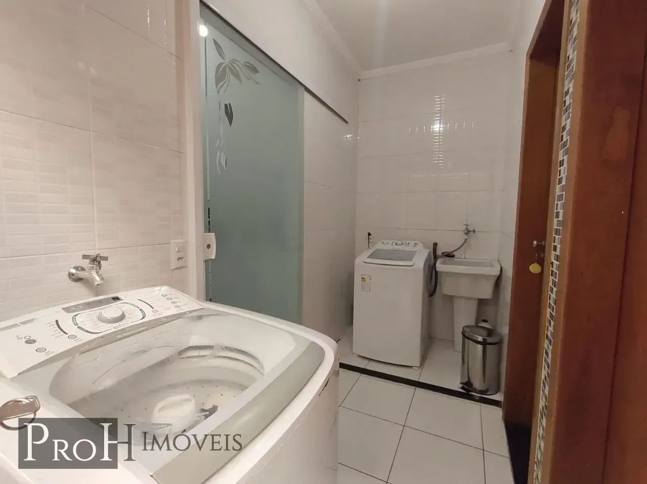 Sobrado 253m² com 4 dormitórios sendo 2 suítes  R$ 895.000,00 - Foto 4