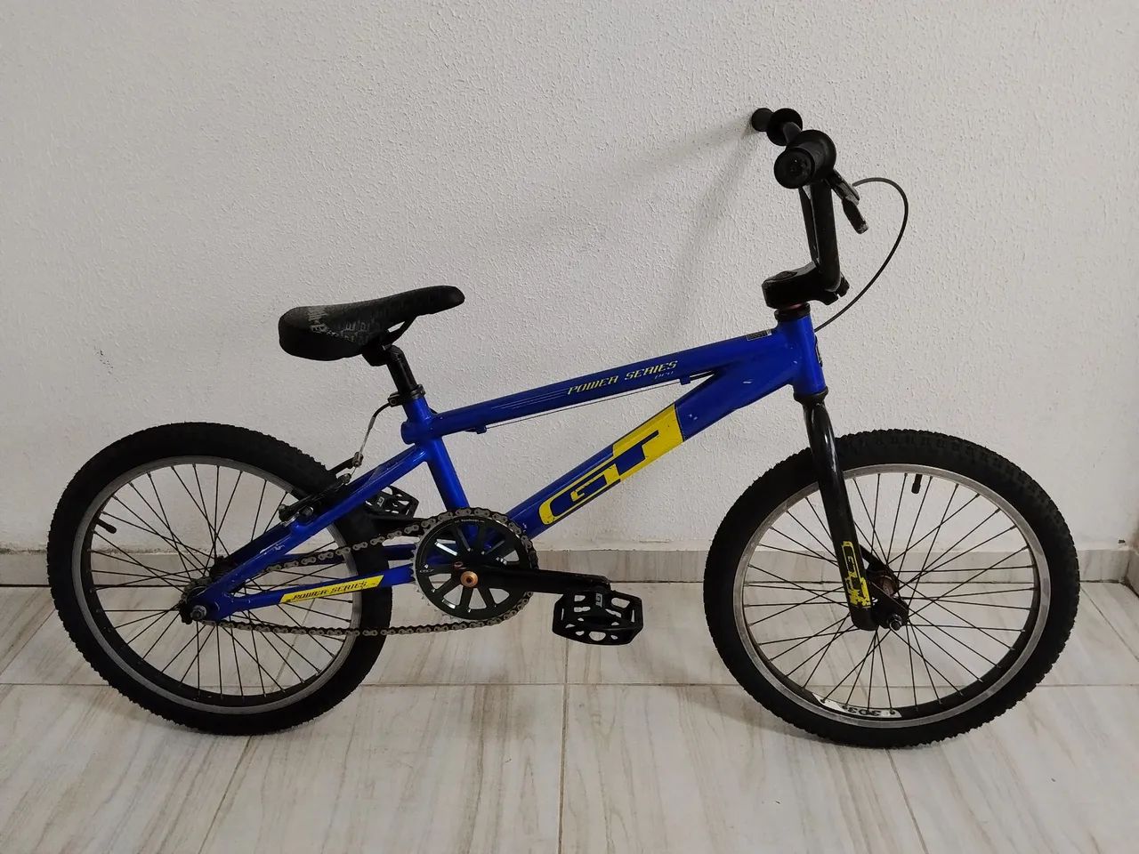 Bmx GT aro 20 - Esportes Sobre Rodas - Centro, Feira de Santana